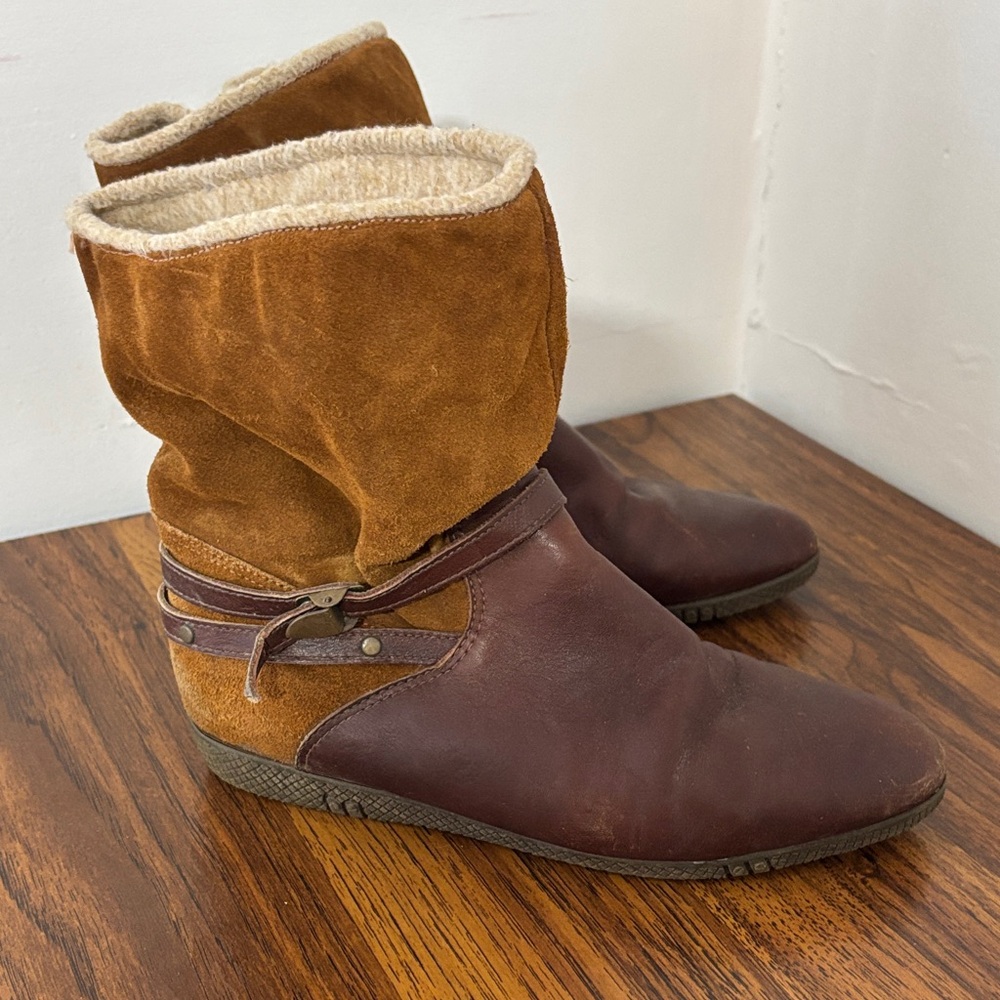Vintage cougar Brown Suede and Leather Women's Boots